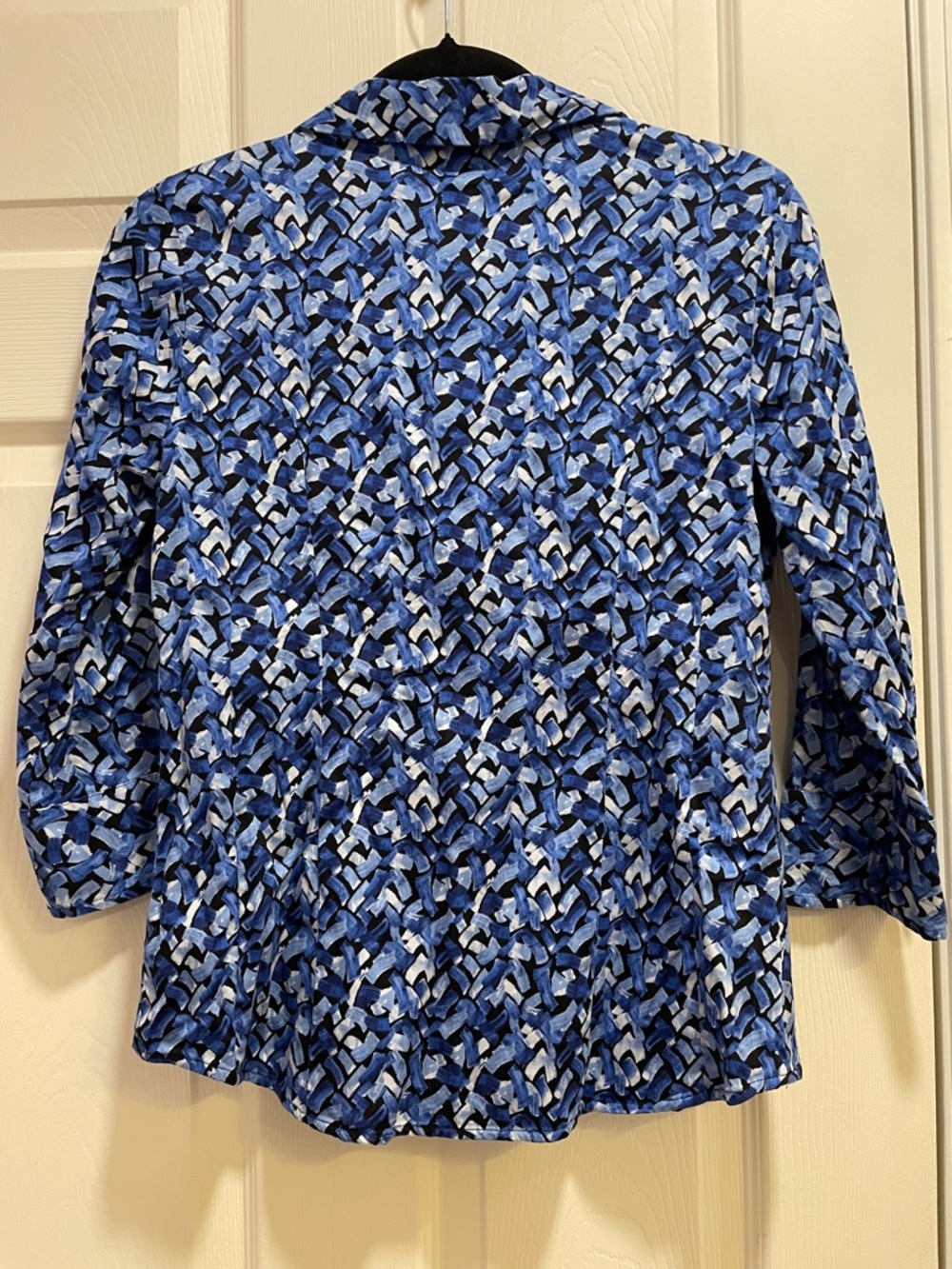 Dana Buchman Blue Abstract Print Button-Down Shirt - Picture 5 of 7
